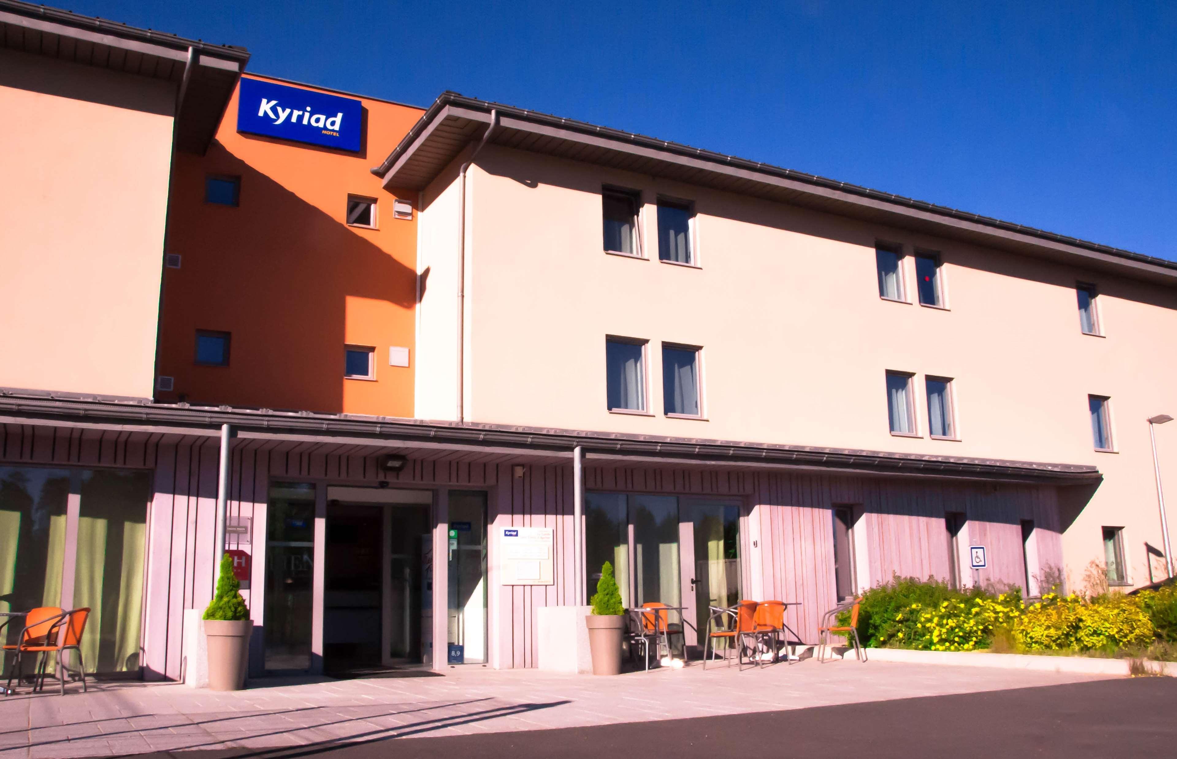 Kyriad Saint Chély d'Apcher - Aire de la Lozère Albaret-Sainte-Marie Exterior foto