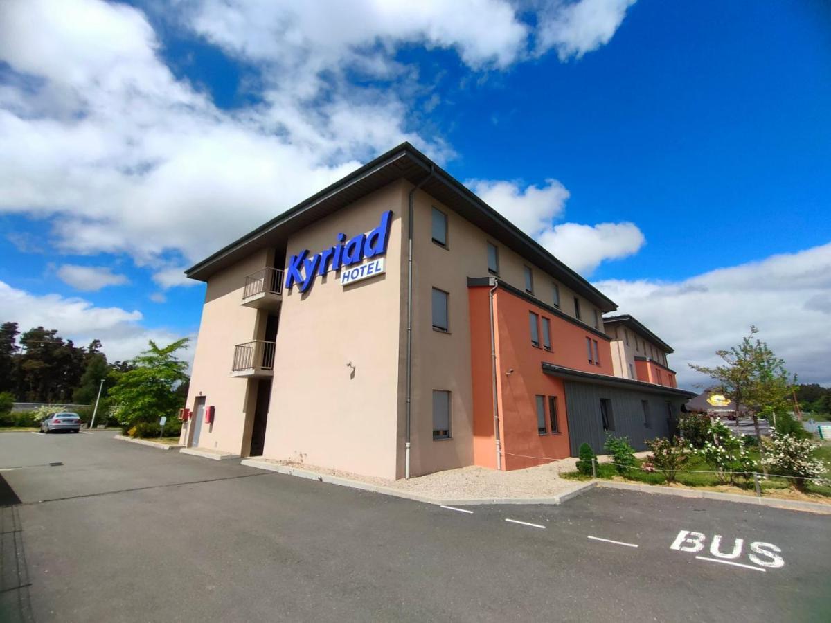Kyriad Saint Chély d'Apcher - Aire de la Lozère Albaret-Sainte-Marie Exterior foto